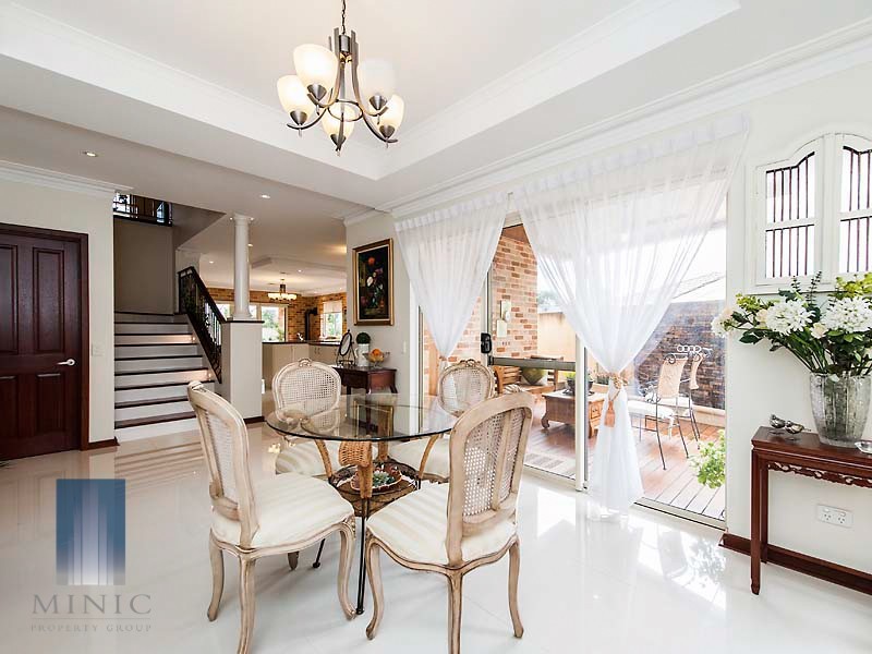 8 Opal Place, Riverton WA 6148