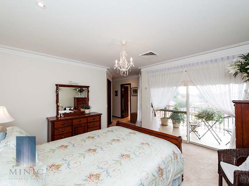 8 Opal Place, Riverton WA 6148