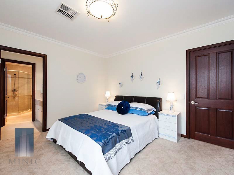 8 Opal Place, Riverton WA 6148