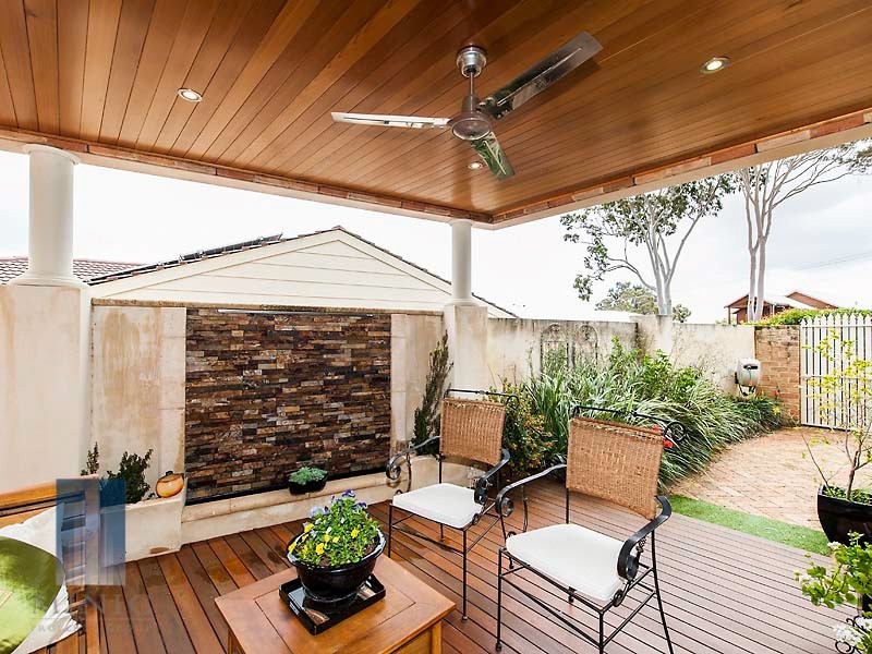 8 Opal Place, Riverton WA 6148