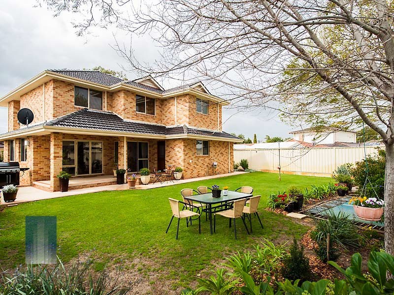 8 Opal Place, Riverton WA 6148