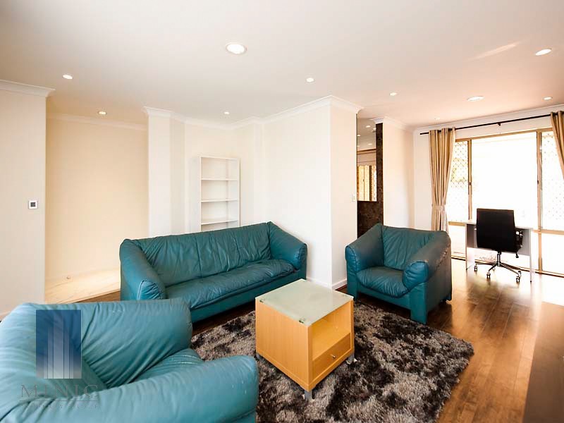 71 Townsing Road, Kardinya WA 6163