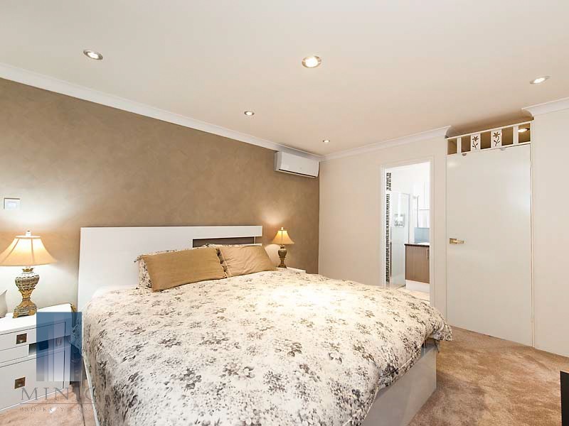 71 Townsing Road, Kardinya WA 6163
