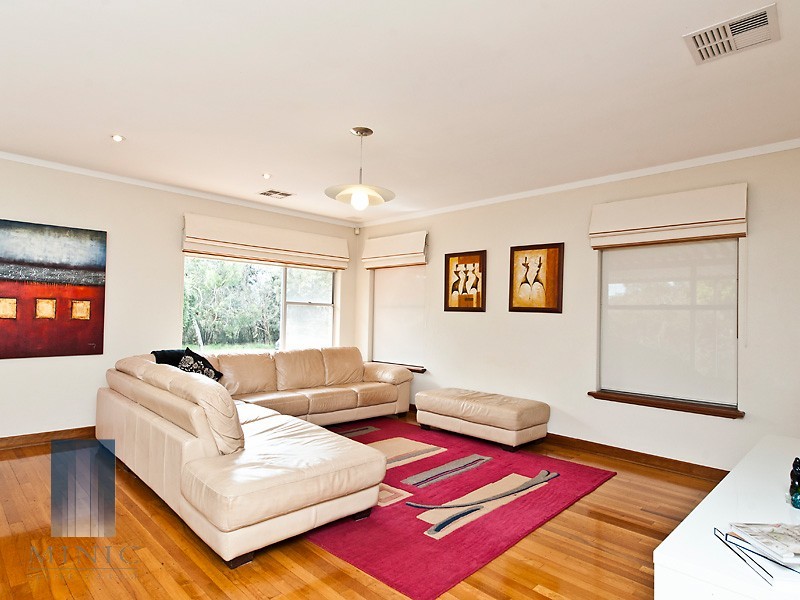 7 Vervain Way, Riverton WA 6148