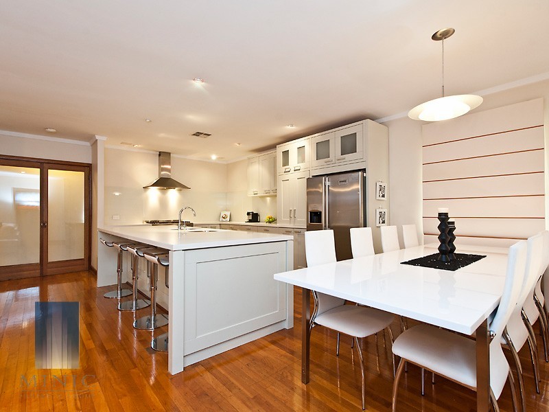 7 Vervain Way, Riverton WA 6148