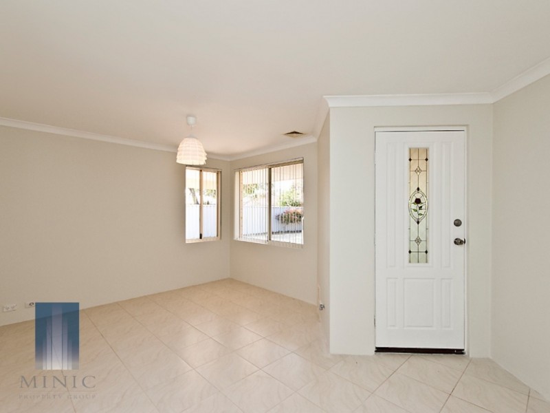 37B Hooson Way, Wilson WA 6107