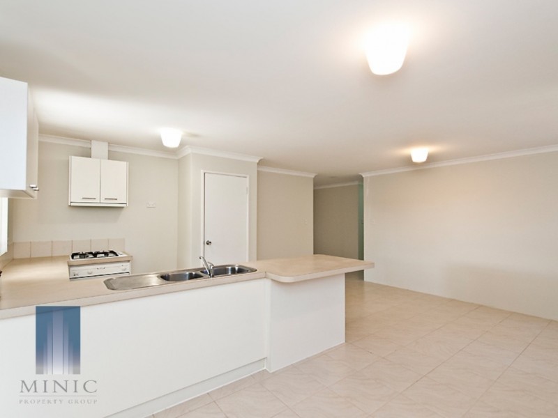 37B Hooson Way, Wilson WA 6107