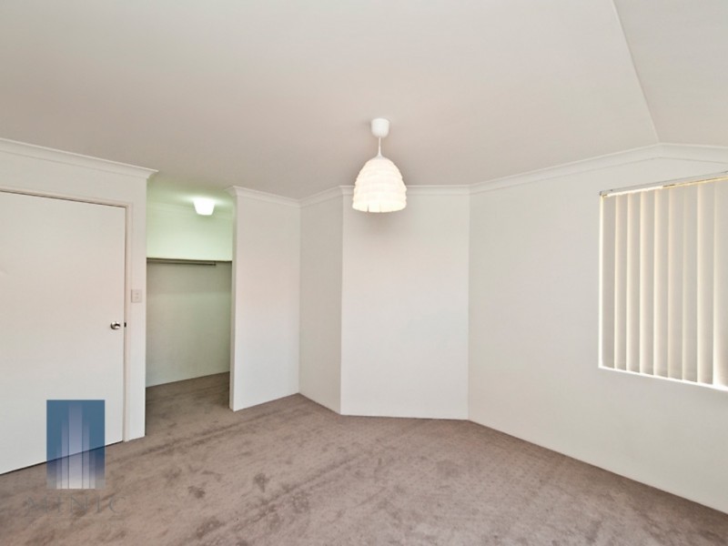 37B Hooson Way, Wilson WA 6107