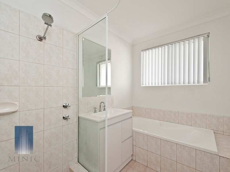 37B Hooson Way, Wilson WA 6107