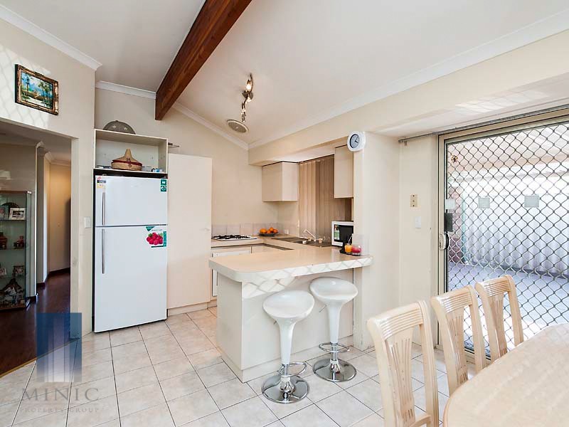 77 Oliphant Street, Kenwick WA 6107