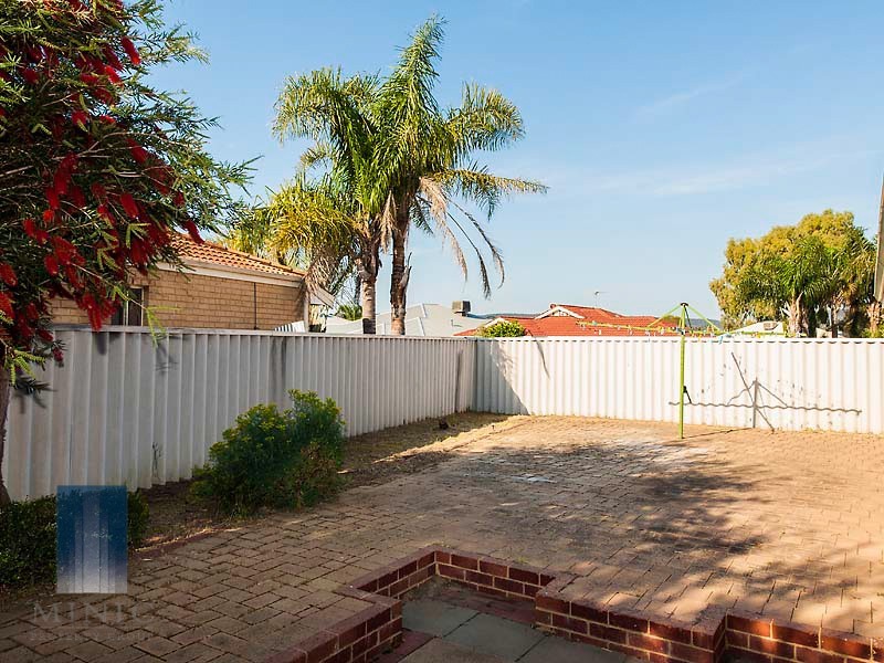 77 Oliphant Street, Kenwick WA 6107