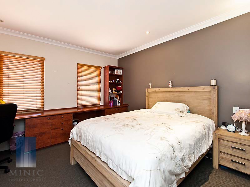 11 Stringfellow Drive, Bull Creek WA 6149