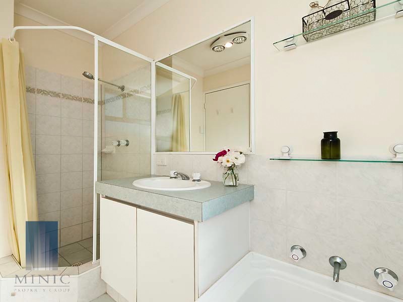 3/15 Duke Street, Bentley WA 6102