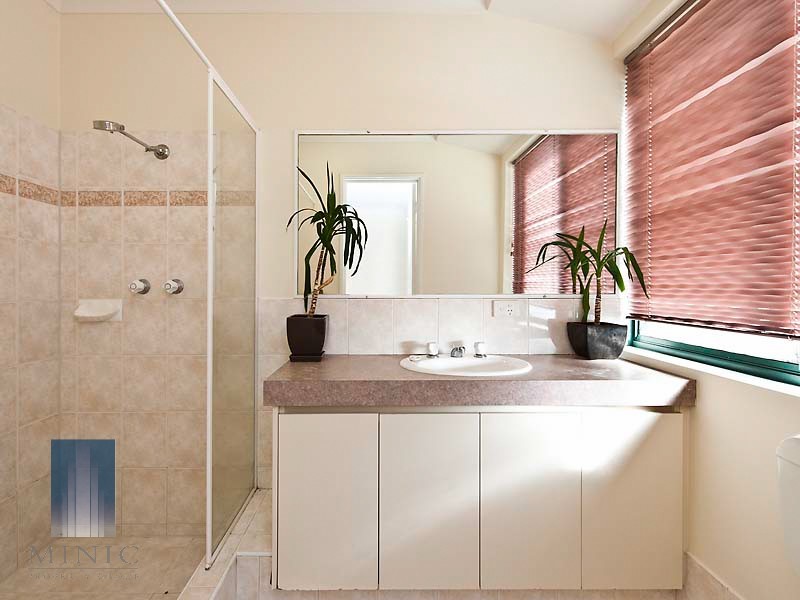 3/15 Duke Street, Bentley WA 6102