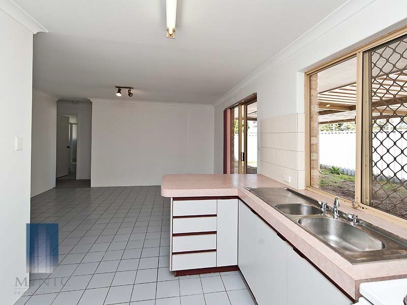 Unit 4, 20 Fern Road, Wilson WA 6107