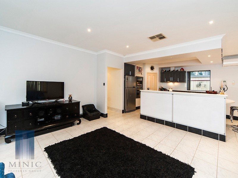 88 Modillion Avenue South, Riverton WA 6148