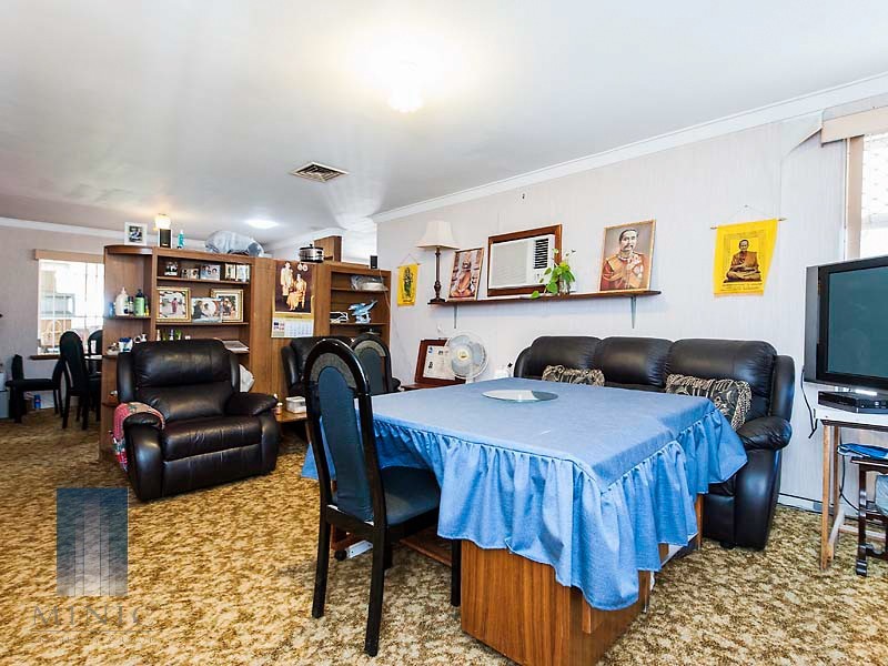 30 Tavistock Crescent, Lynwood WA 6147