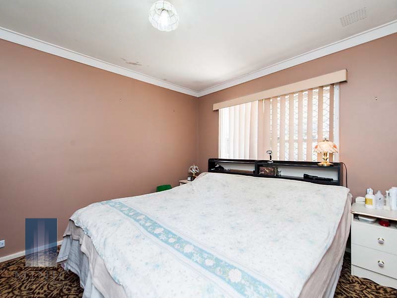 30 Tavistock Crescent, Lynwood WA 6147