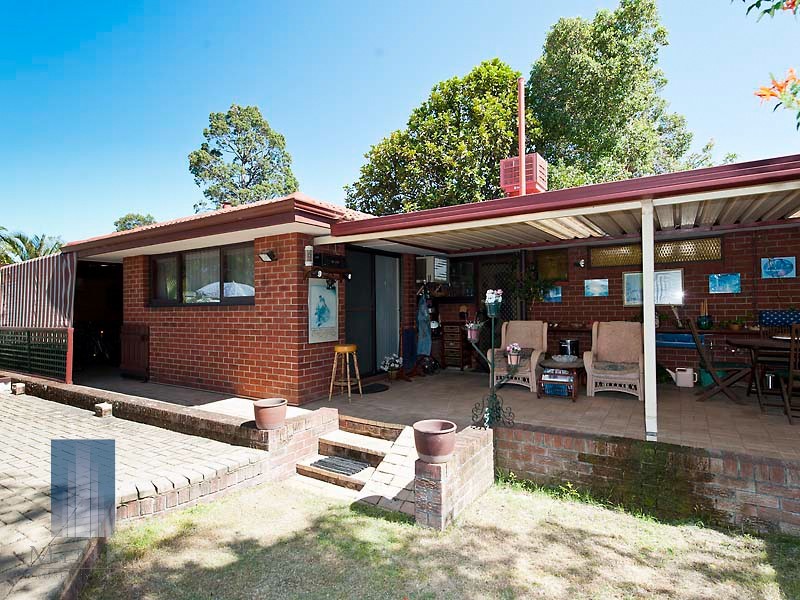 43 Glyndebourne Avenue, Thornlie WA 6108