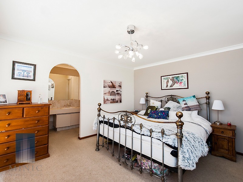 11 Cambrian Place, Willetton WA 6155