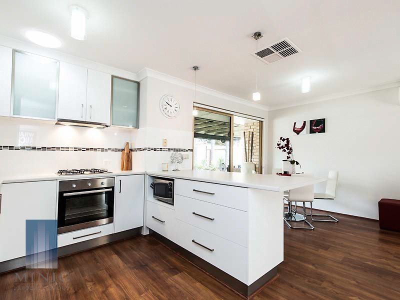 6/1 Dewey Street, Shelley WA 6148