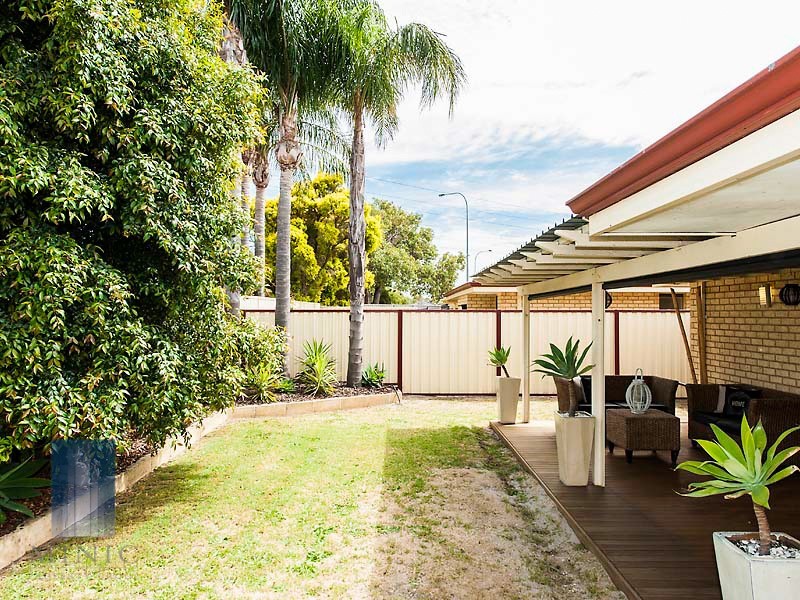 6/1 Dewey Street, Shelley WA 6148