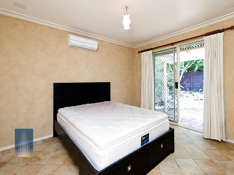 18 Glengarry Street, Parkwood WA 6147