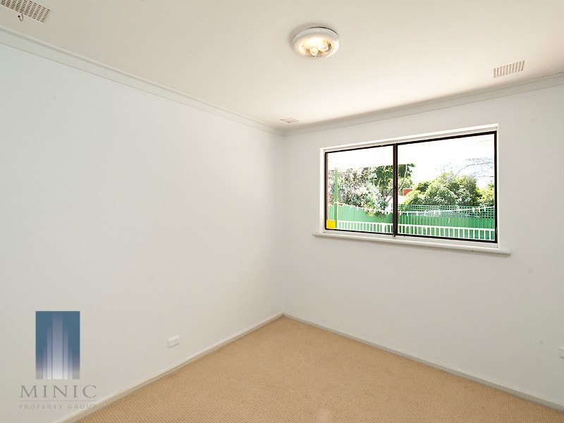 18 Glengarry Street, Parkwood WA 6147
