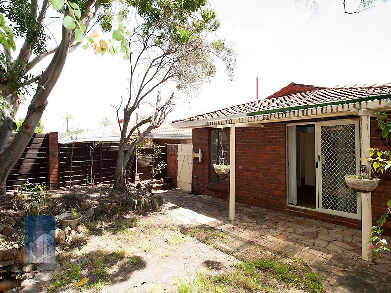 18 Glengarry Street, Parkwood WA 6147