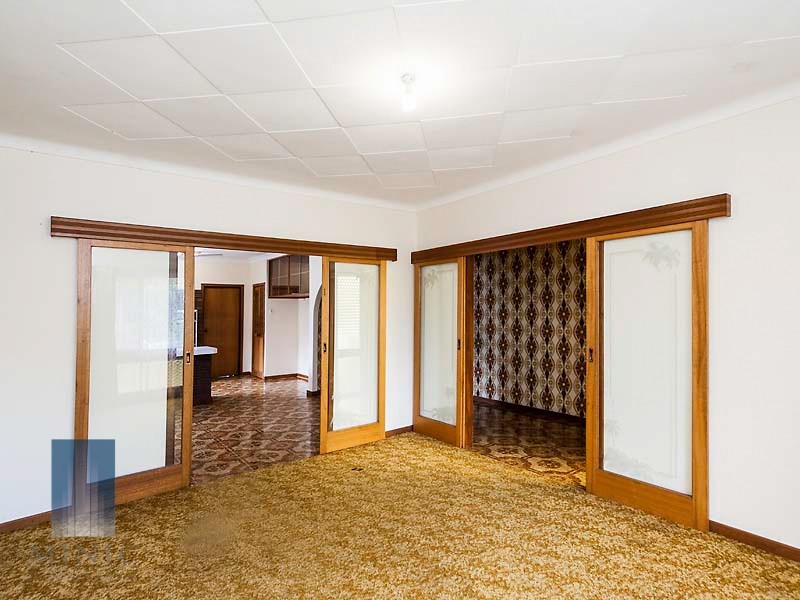 2048 Albany Highway, Maddington WA 6109