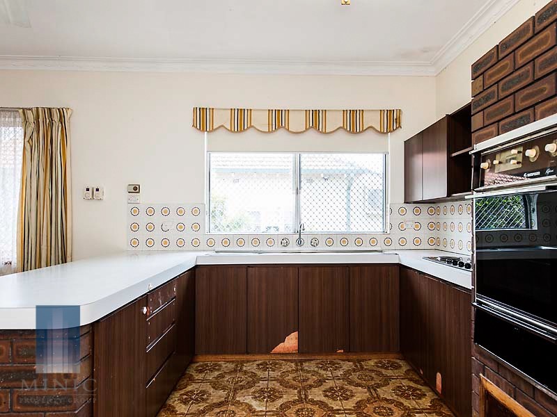 2048 Albany Highway, Maddington WA 6109