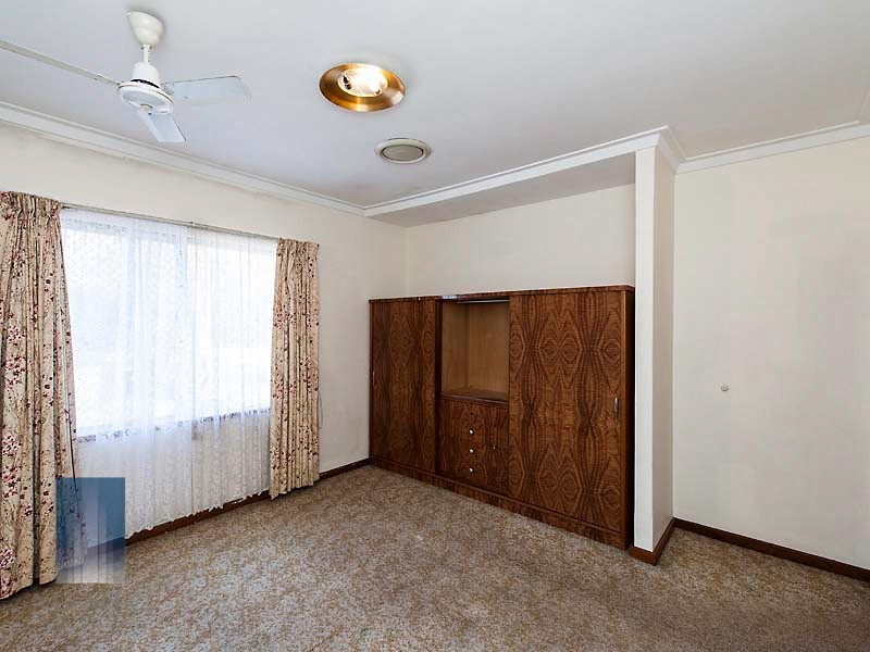 2048 Albany Highway, Maddington WA 6109