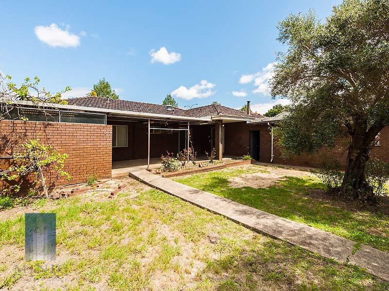 2048 Albany Highway, Maddington WA 6109