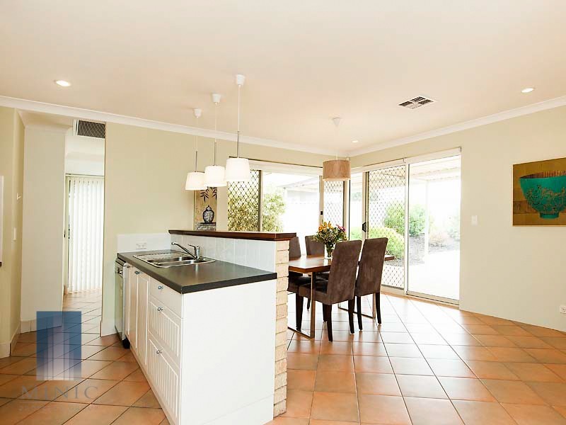 58 Sylvan Crescent, Leeming WA 6149