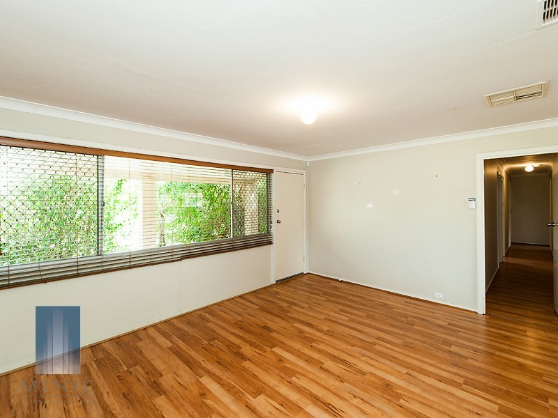 1/62 Towton Way, Langford WA 6147