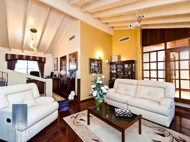 103 Pinetree Gully Road, Willetton WA 6155