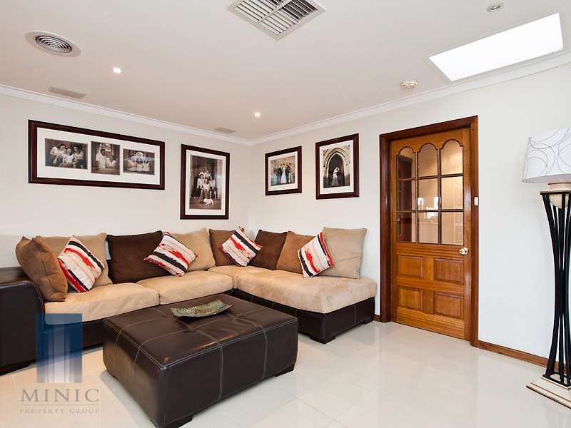 103 Pinetree Gully Road, Willetton WA 6155