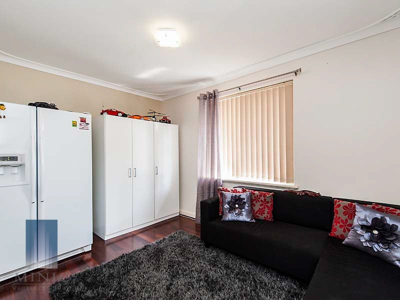 79 Alderley Square, Wilson WA 6107