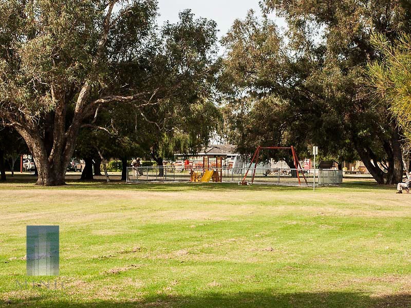 79 Alderley Square, Wilson WA 6107