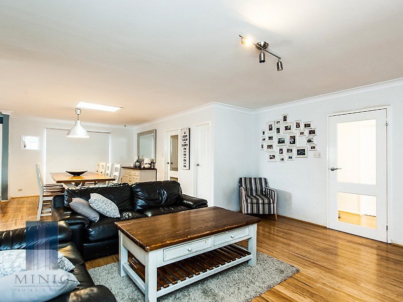 35 Alderley Square, Wilson WA 6107