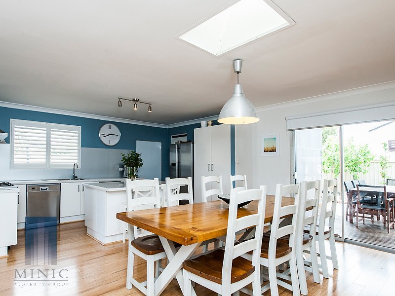 35 Alderley Square, Wilson WA 6107