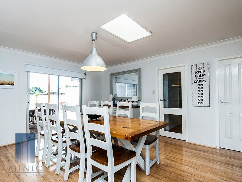 35 Alderley Square, Wilson WA 6107