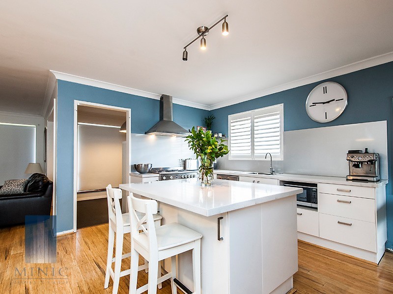 35 Alderley Square, Wilson WA 6107