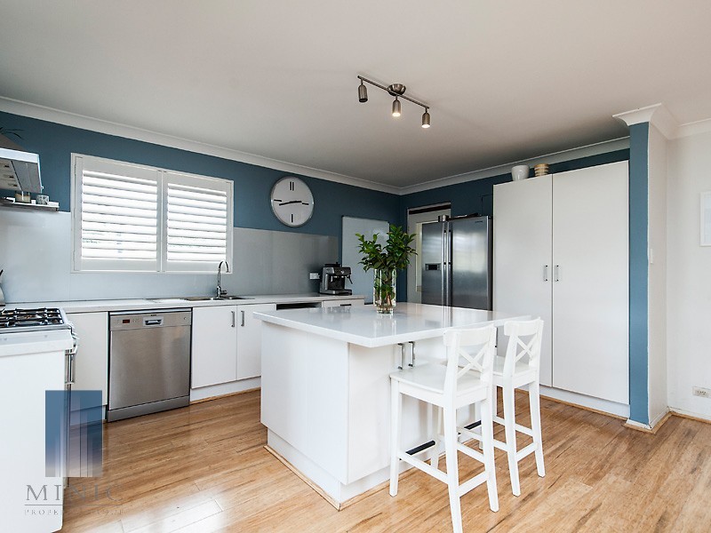 35 Alderley Square, Wilson WA 6107