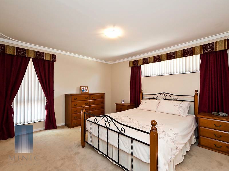 37 Scribbly Gum Square, Willetton WA 6155