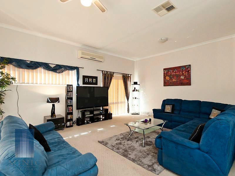 5 Harwood Rise, Leeming WA 6149