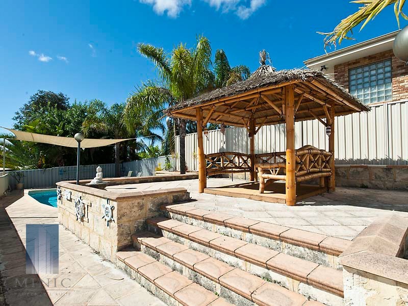 5 Harwood Rise, Leeming WA 6149