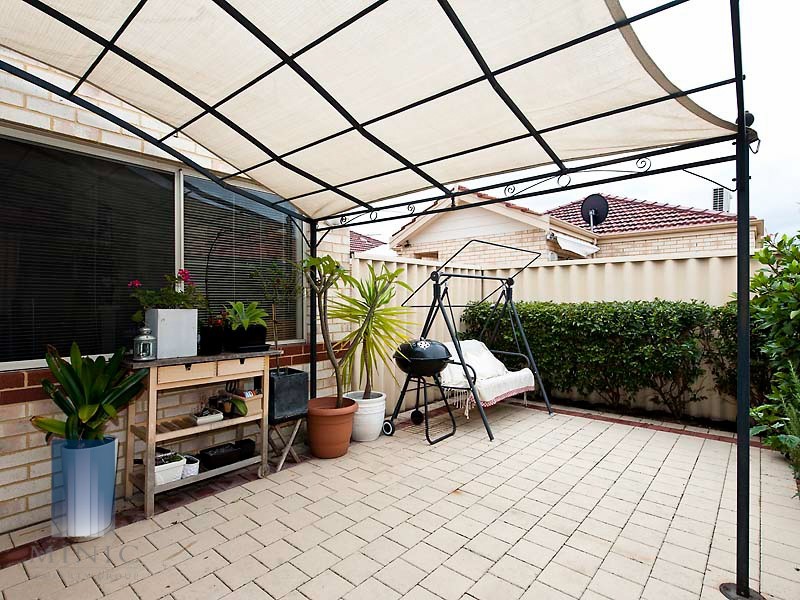 8/12 Alexandra Place, Bentley WA 6102