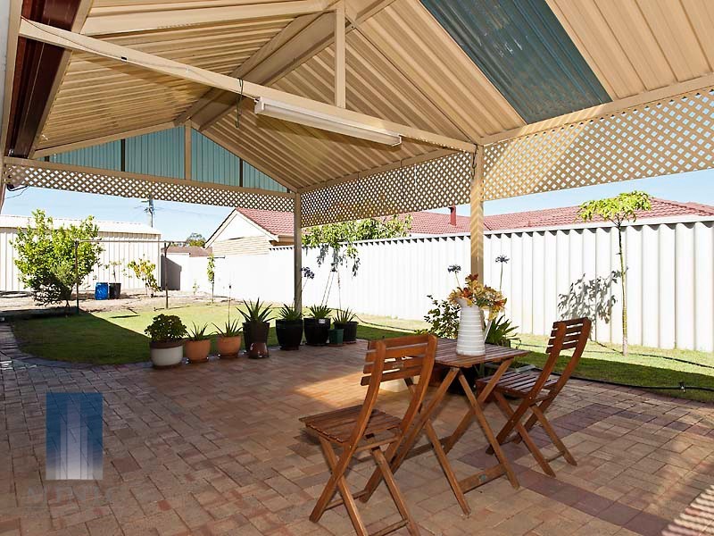 2 Finula Place, Parkwood WA 6147