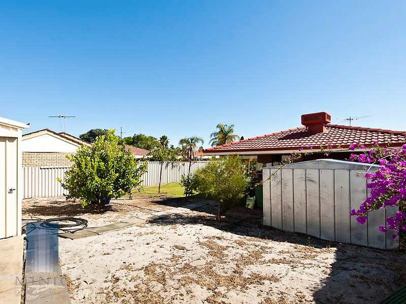 2 Finula Place, Parkwood WA 6147